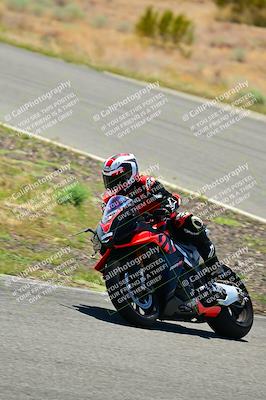 media/Apr-13-2025-TrackXperience (Sun) [[fb1ef998a6]]/Level 1 (Beginner)/Turns 4 and 6 (Session 4)/